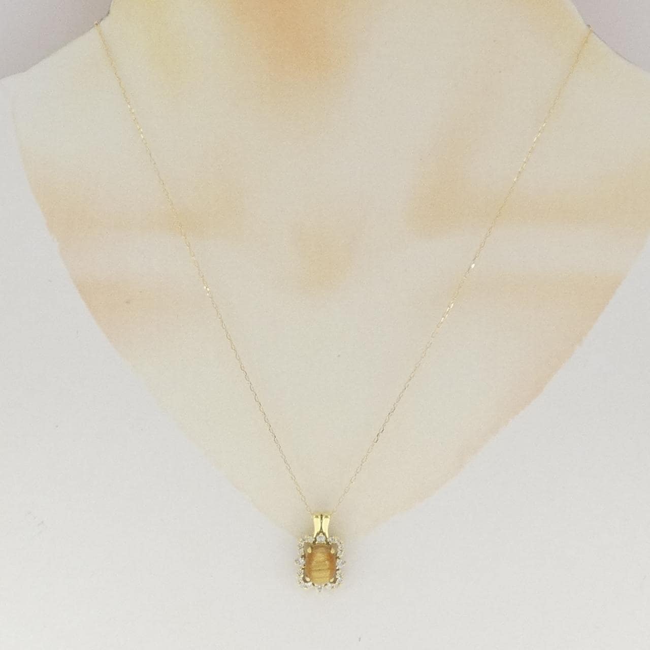K18YG ルチルクオーツ ネックレス 2.71CT