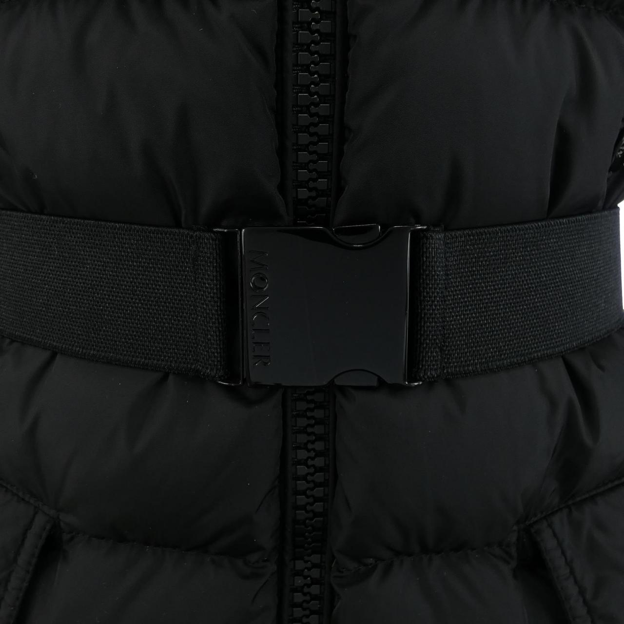 モンクレール MONCLER ダウンジャケット