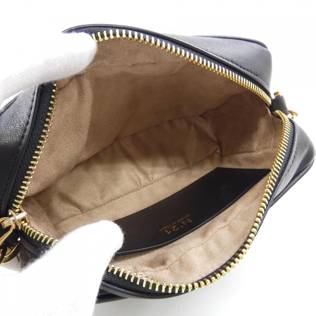 ヌメロヴェントゥーノ N°21 BAG