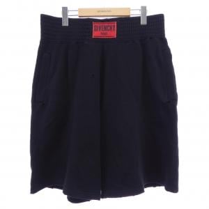 ジバンシー GIVENCHY BM501A3Y04 ショートパンツ