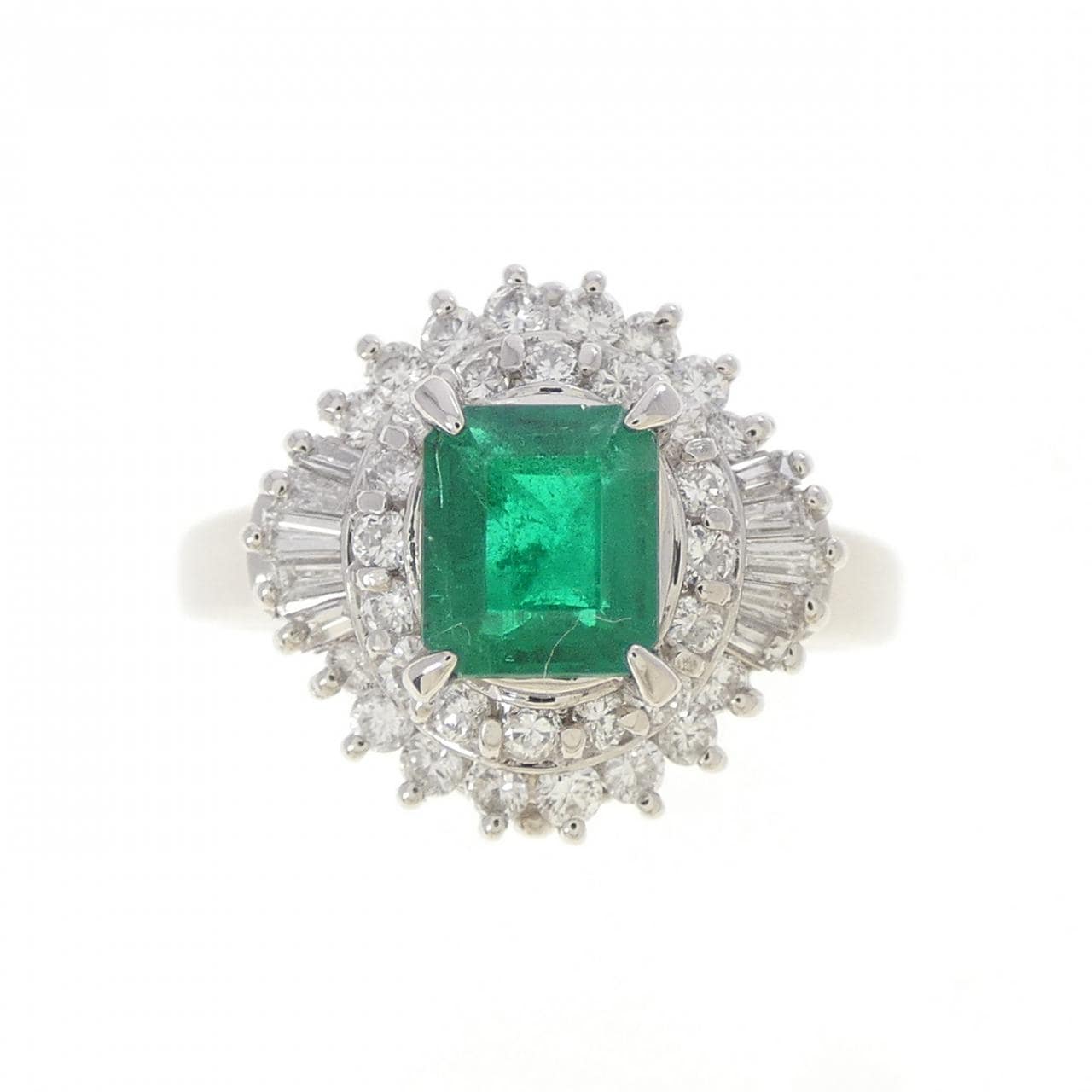 PT900 エメラルド リング 0.66CT
