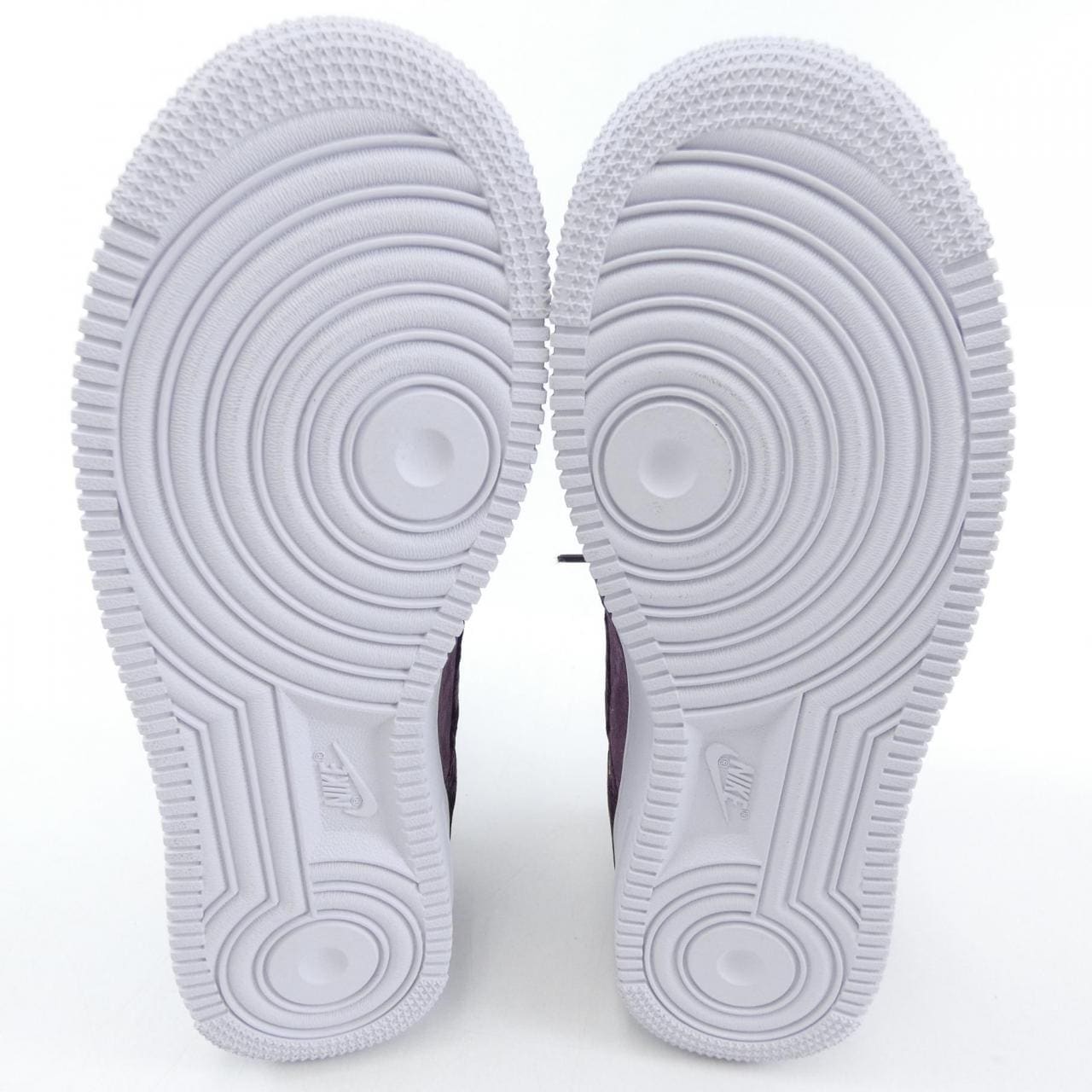 ナイキ NIKE スニーカー