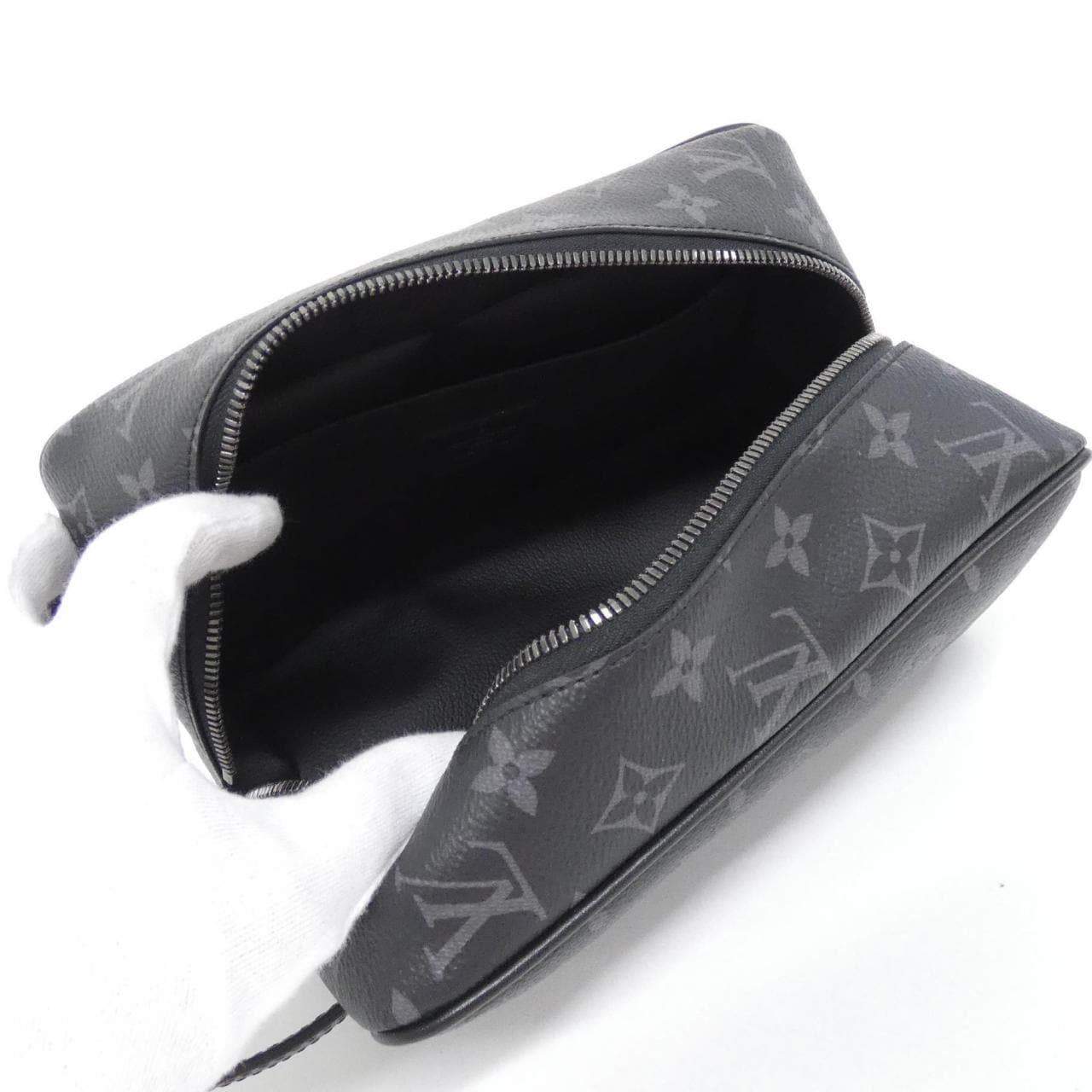 ルイヴィトン モノグラム エクリプス ロッカー ドップキット M83113 ポーチ