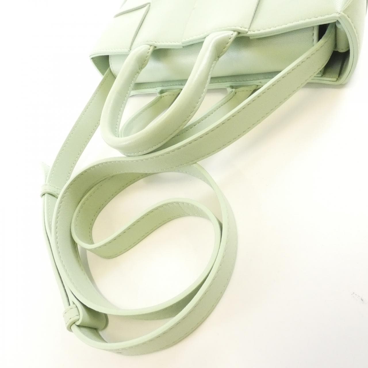 ボッテガヴェネタ 776778 VCQC2 バッグ