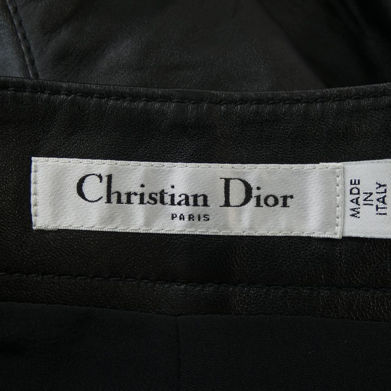 クリスチャンディオール CHRISTIAN DIOR ショートパンツ