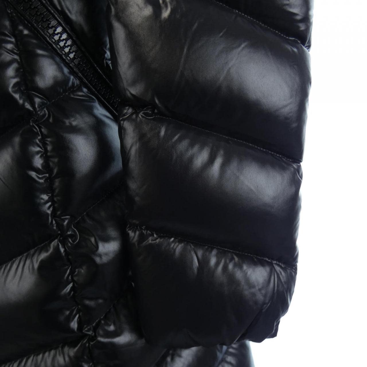 モンクレール MONCLER FULMARUS ダウンコート