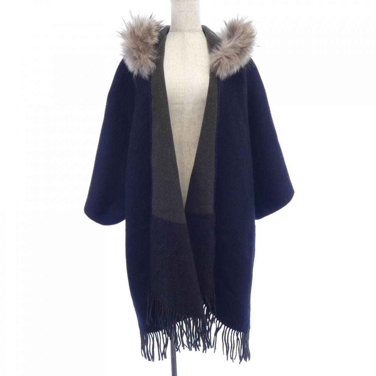 グレースコンチネンタル GRACE CONTINENTAL 1538　4568 ポンチョ