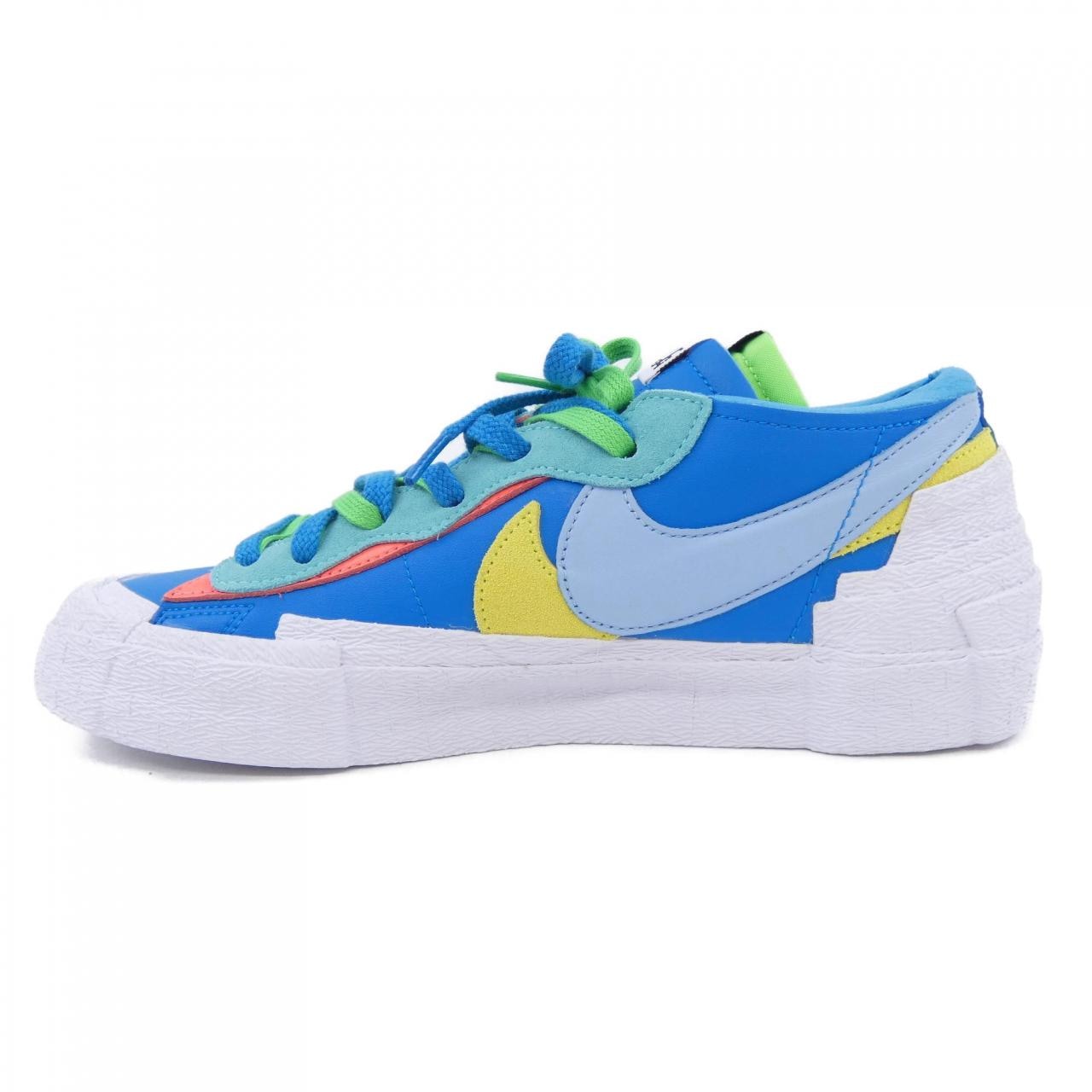 ナイキ NIKE DM7901-400 スニーカー