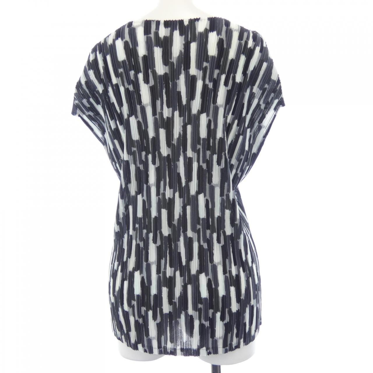 プリーツプリーズ PLEATS PLEASE PP33-FK333 トップス