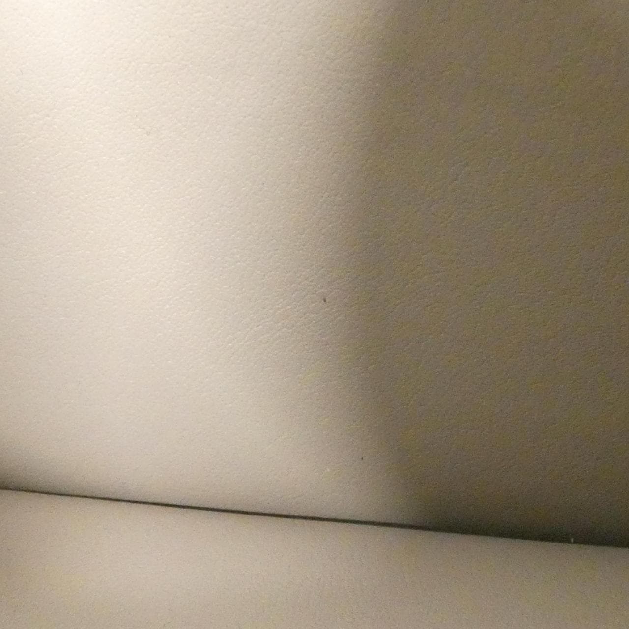 ルイヴィトン バイカラー モノグラム アンプラント ジッピー ウォレット M69794 財布