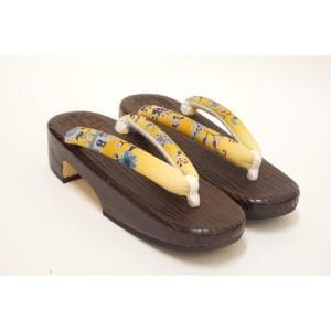 【新品】女下駄　【岡重】Ｆサイズ