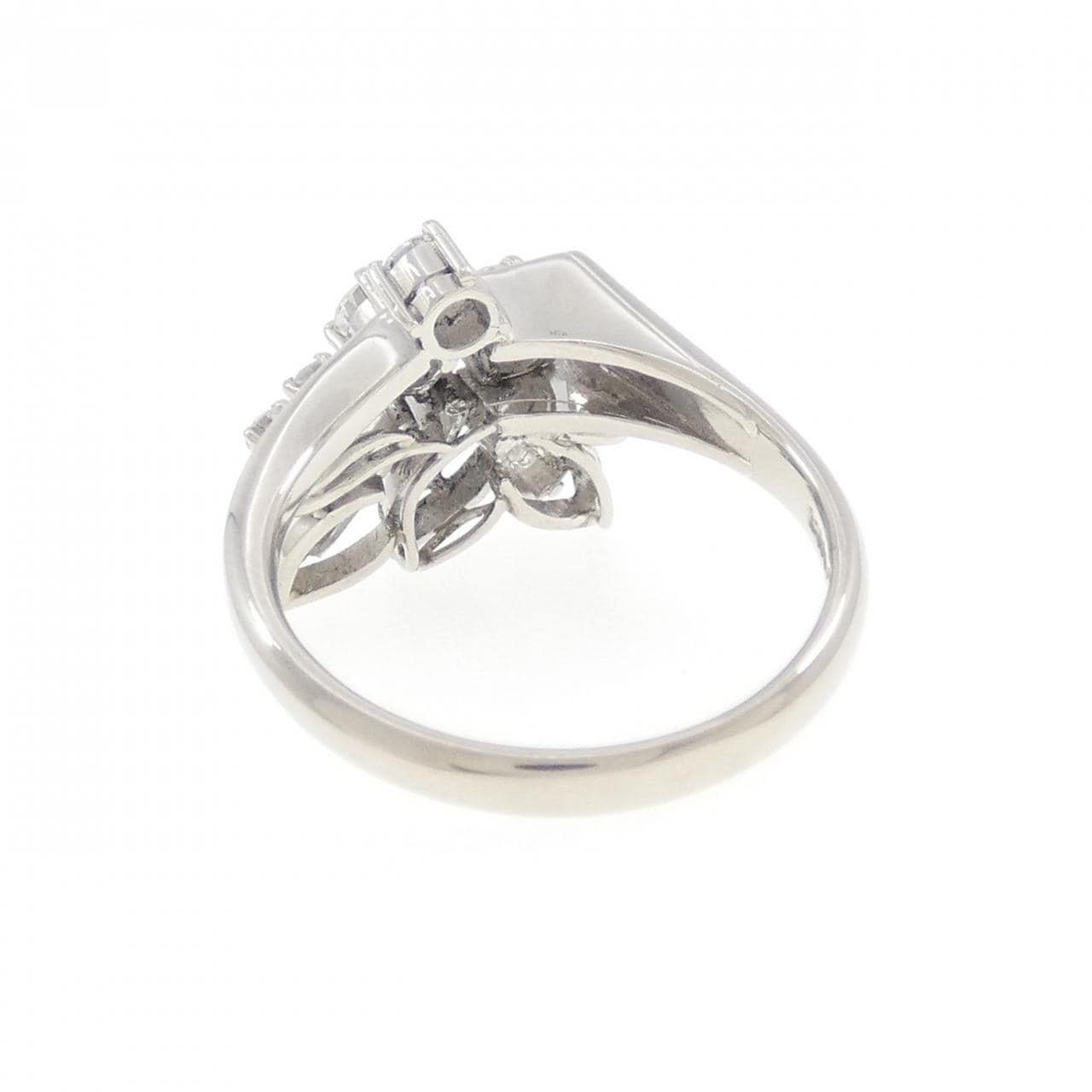PT900 ダイヤモンド リング 0.66CT