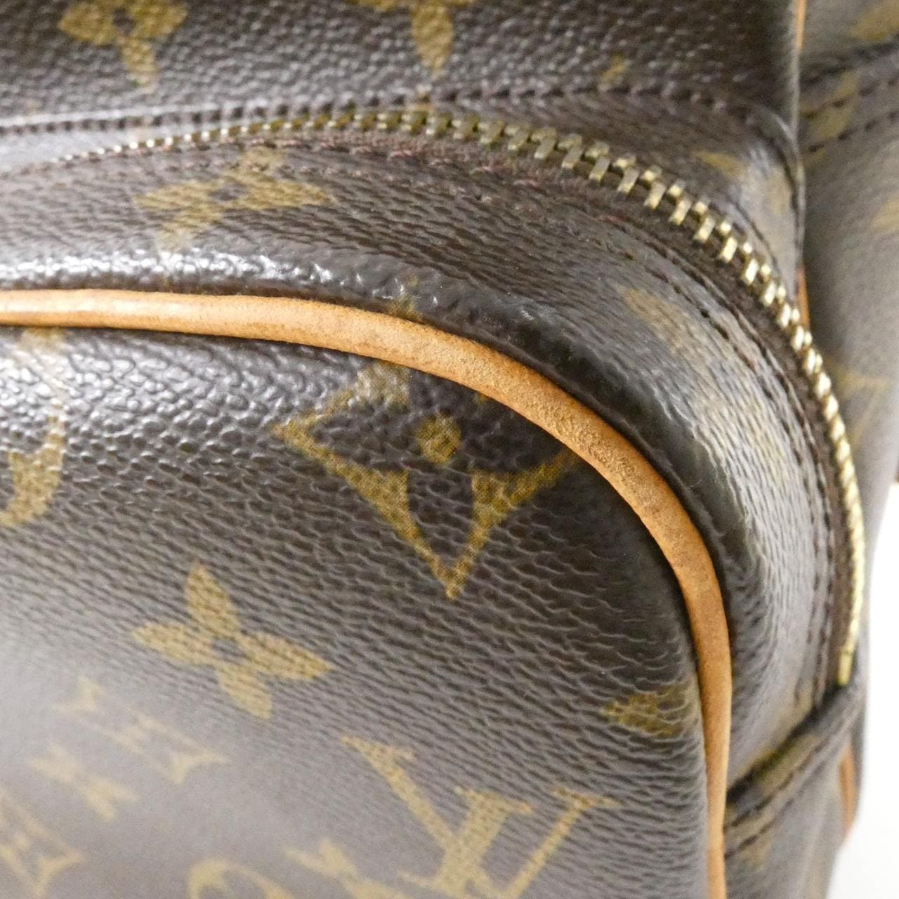 ルイヴィトン モノグラム ナイル M45244 ショルダーバッグ