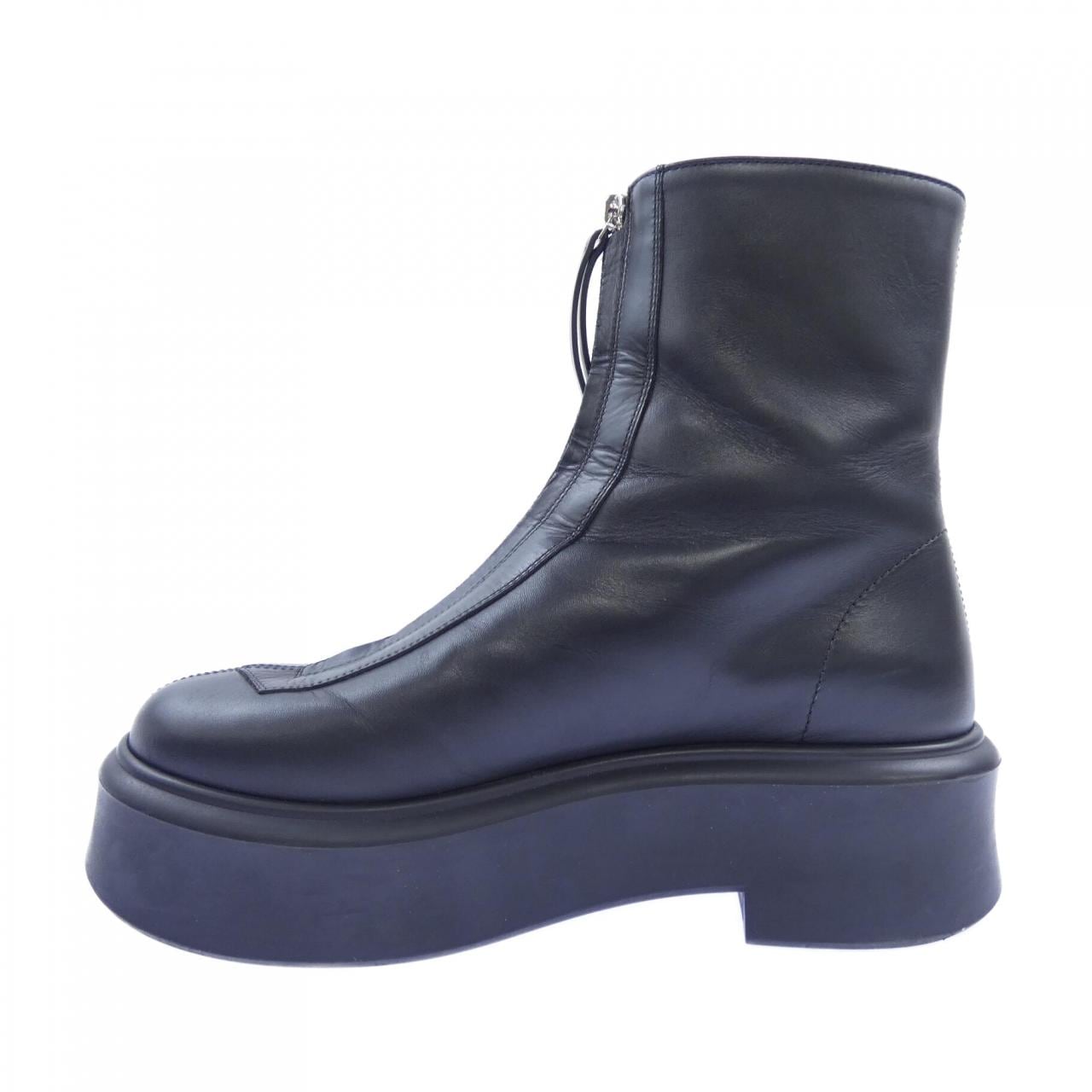 ザロウ THE ROW ZIPPED BOOT I F1144L64R ブーツ
