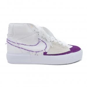 ナイキ NIKE DA2189-100 スニーカー