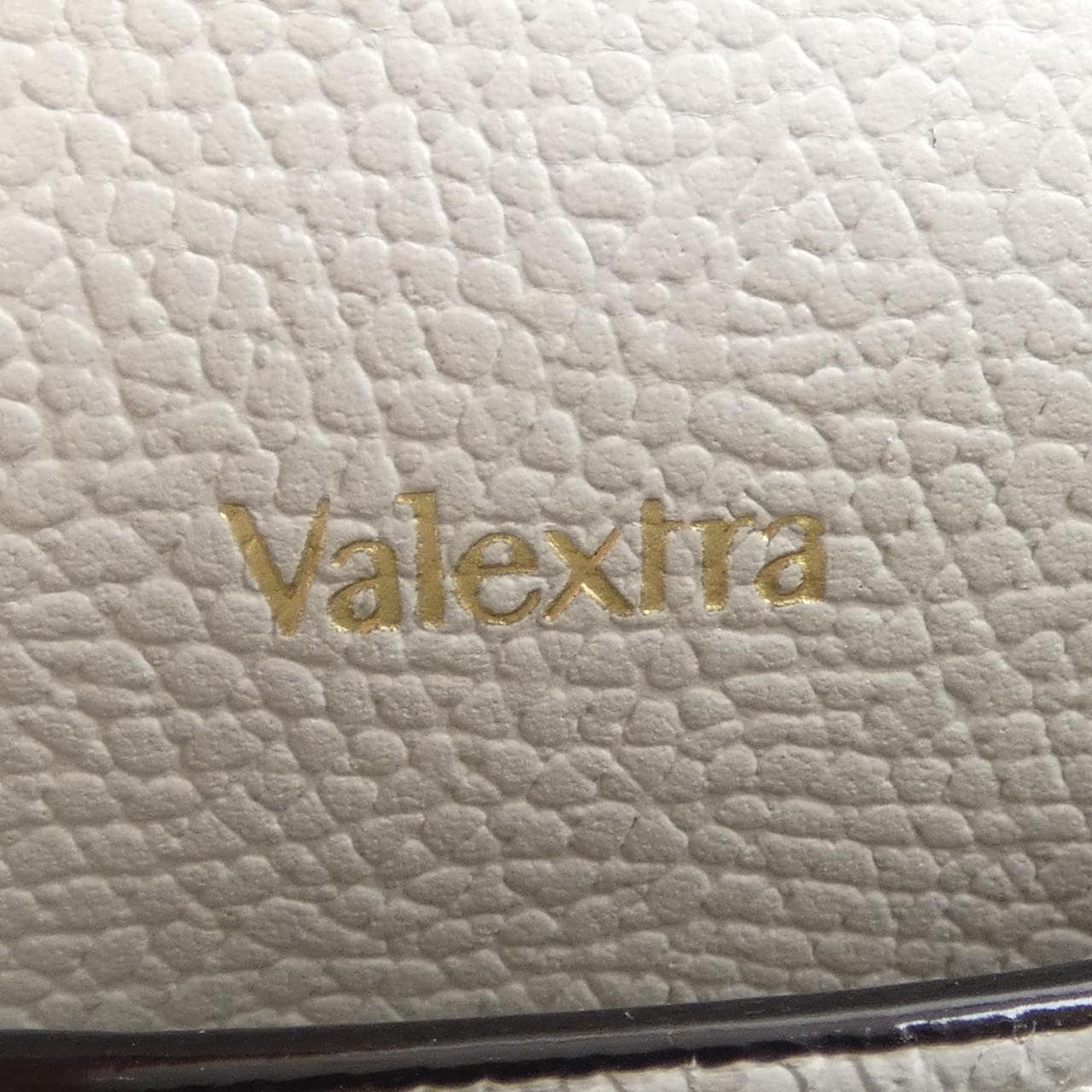 ヴァレクストラ VALEXTRA BAG
