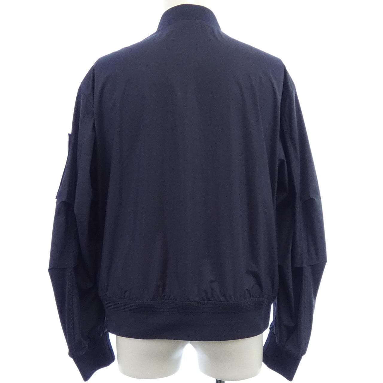 モンクレール MONCLER BHARANI ブルゾン