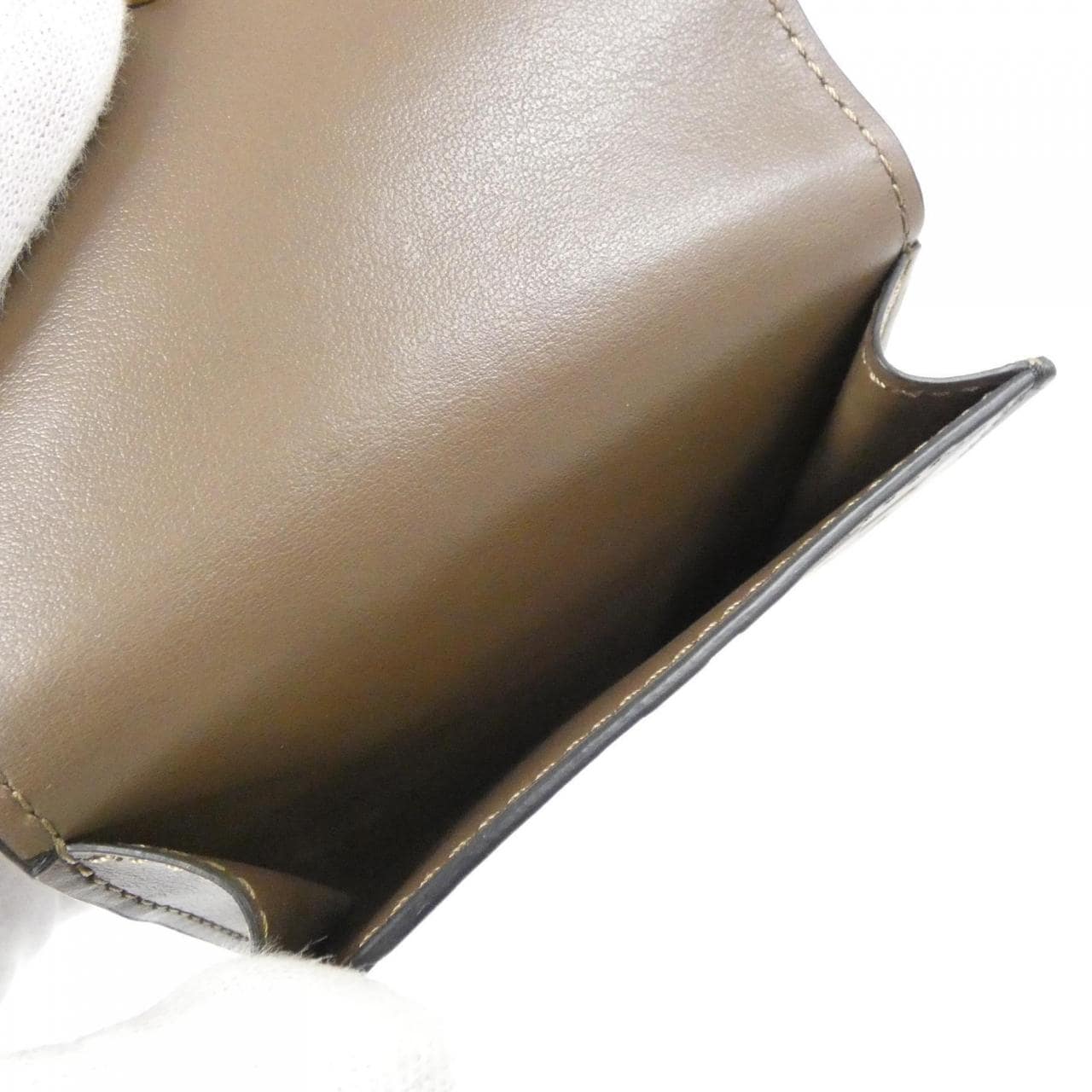 フェンディ 8M0480 ADYM 財布