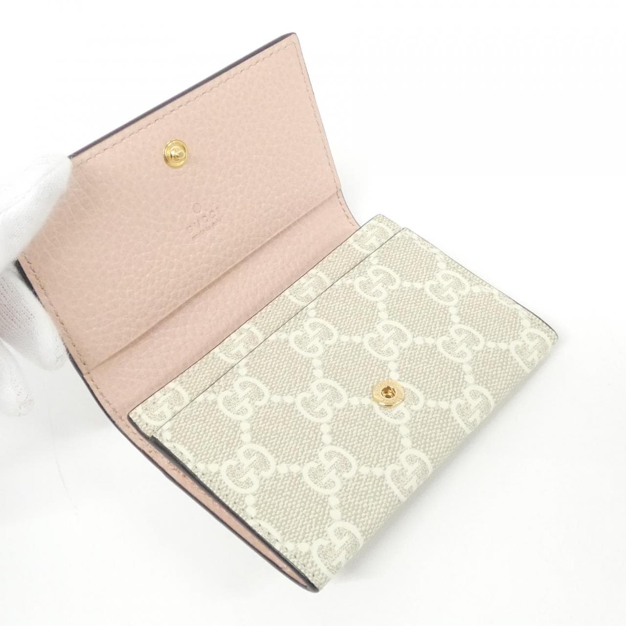 グッチ 739525 AACFE カードケース