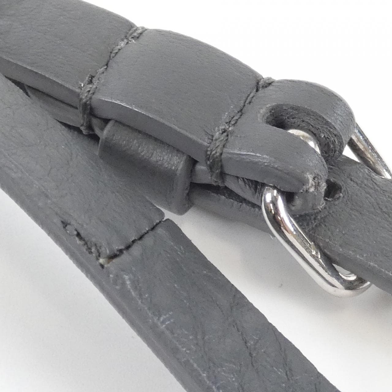 バレンシアガ エブリ カメラ バッグ 489812 D6W2N ショルダーバッグ