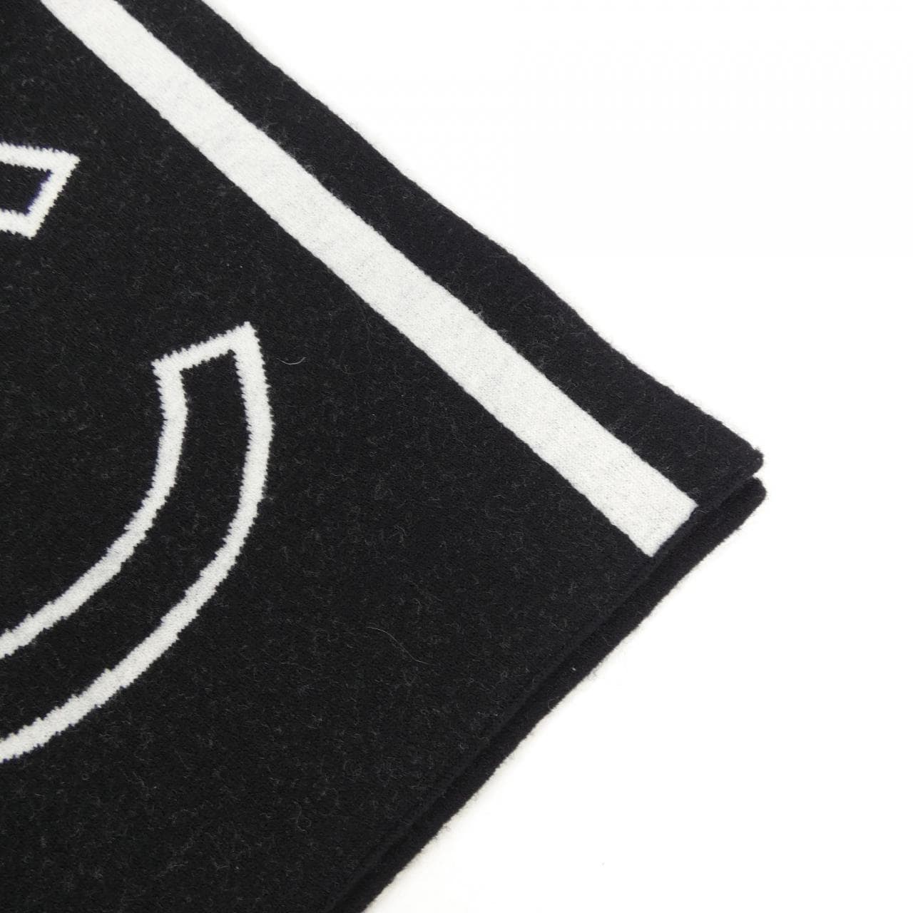 シャネル CHANEL 2次元コード AAA710B19066 MUFFLER