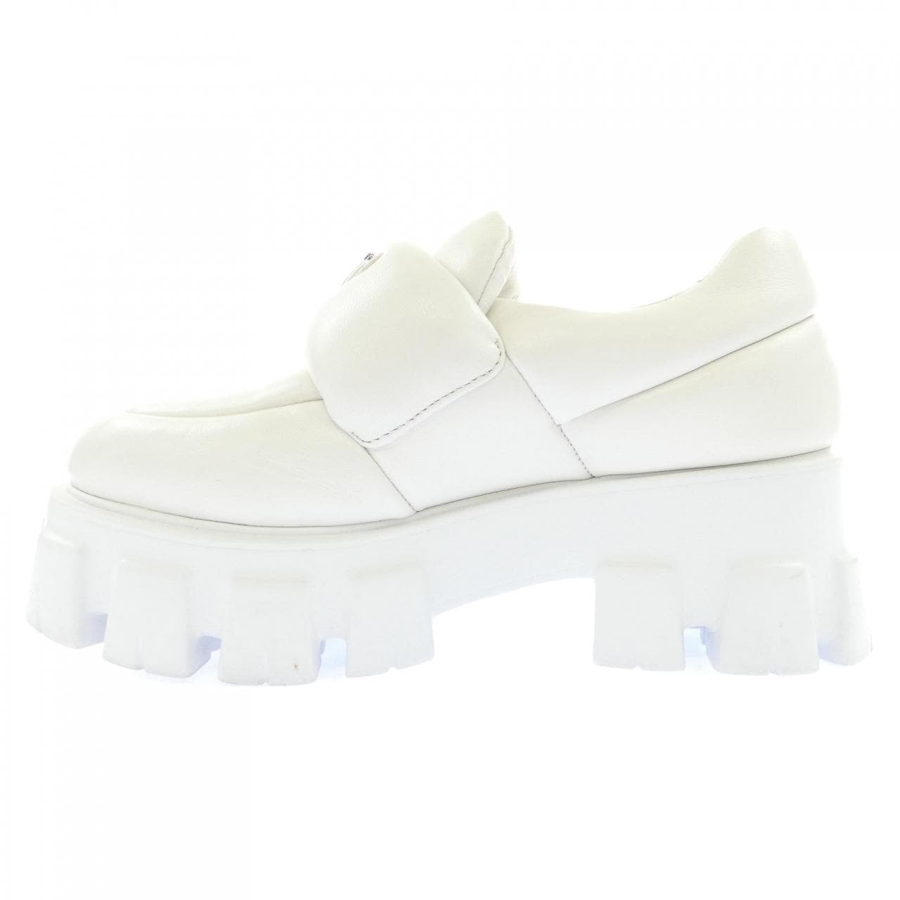プラダ PRADA ソフトパデッド  トライアングルロゴ 1D125N シューズ