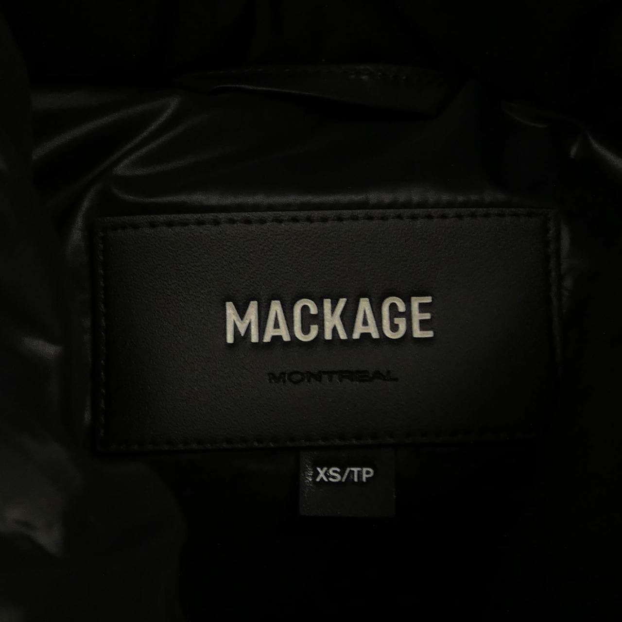 マッカージュ MACKAGE ダウンジャケット