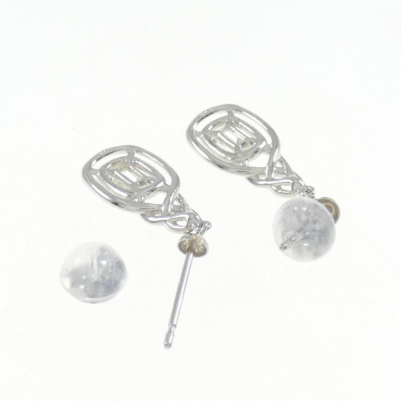 [BRAND NEW] PT Diamond Earrings 0.16CT