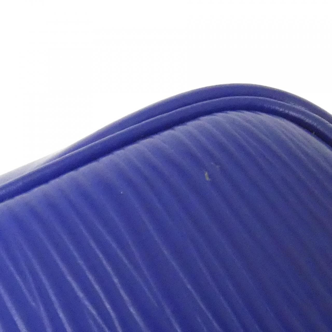 ルイヴィトン エピ ナノ ノエ M42572 ショルダーバッグ