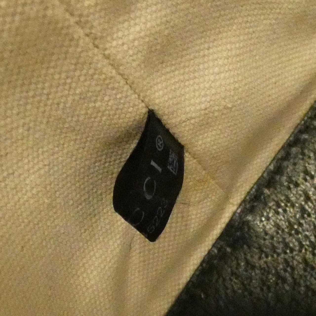 グッチ 765043 DJ20G バッグ