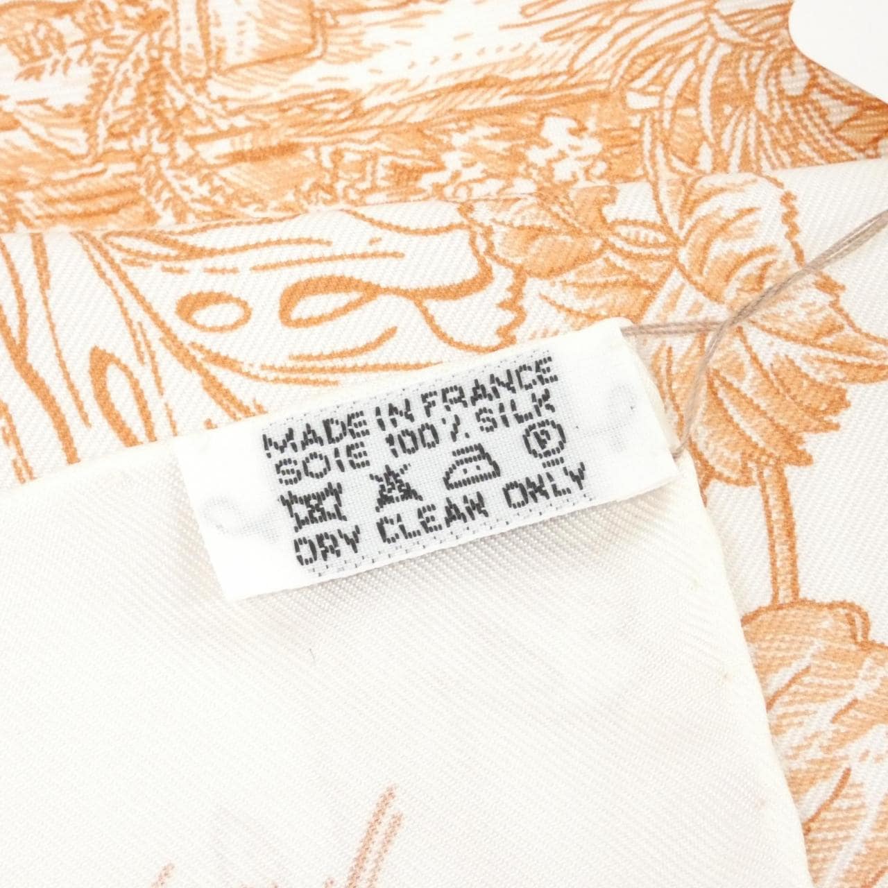 HERMES LE JARDIN DE LEILA Carré 002807S 围巾