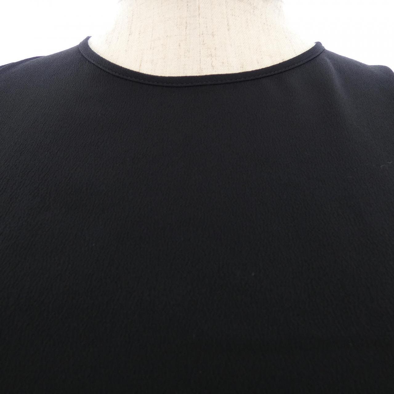 ヌメロヴェントゥーノ N°21 トップス