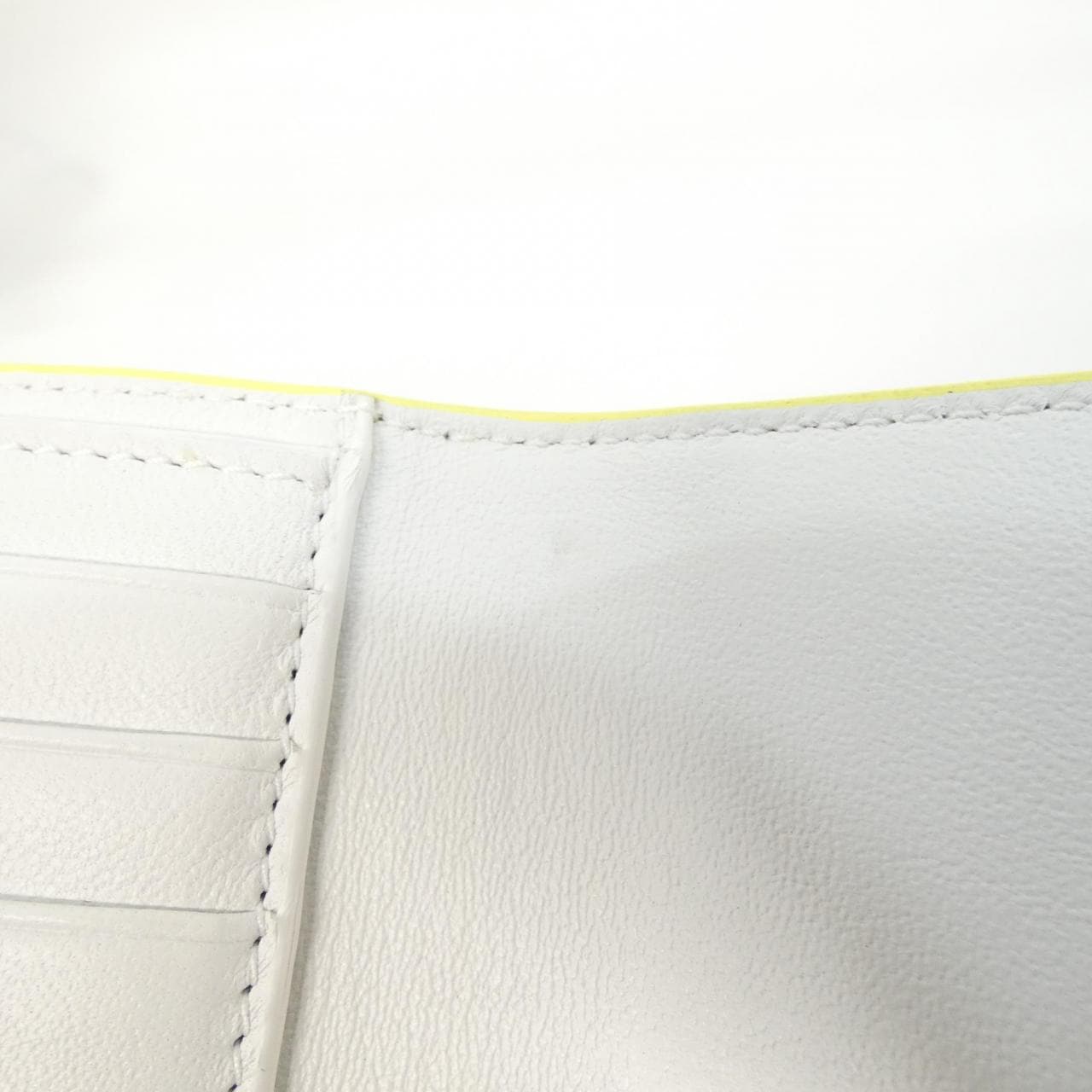 バレンシアガ ENVELOPE BIFOLD WALLET 781575 2AABX 財布