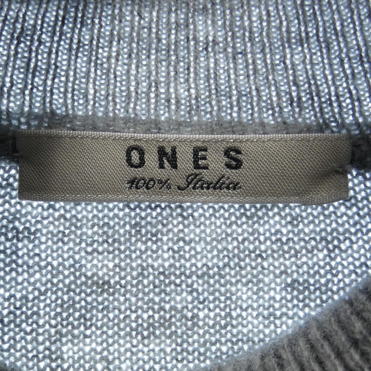 ONES ニット