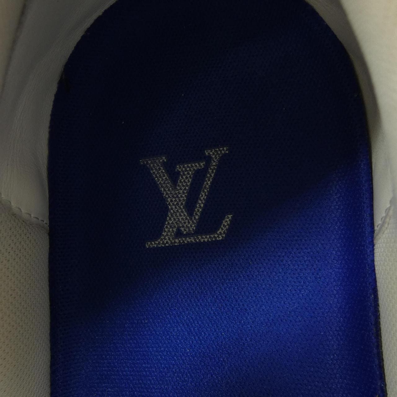 LOUIS LOUIS VUITTON sneakers