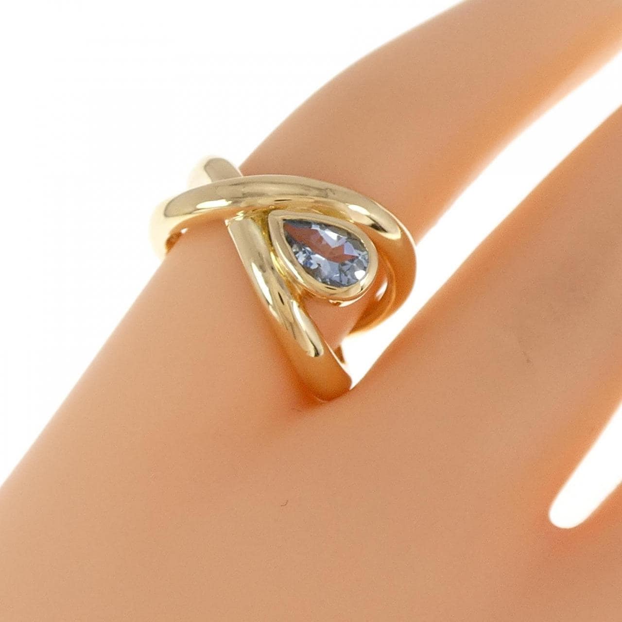 K18YG Aquamarine pinky ring