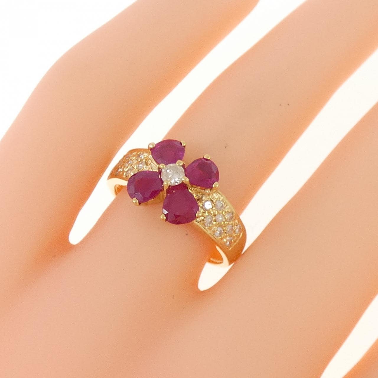 K18YG フラワー ルビー リング 1.50CT