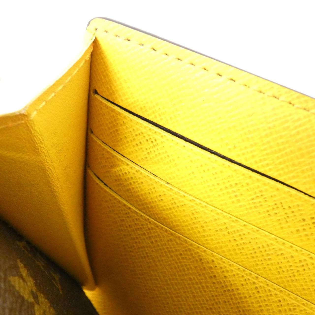 ルイヴィトン モノグラム(ヴィヴィエンヌ ホリデイ) ポルトフォイユ サラ M81608 財布