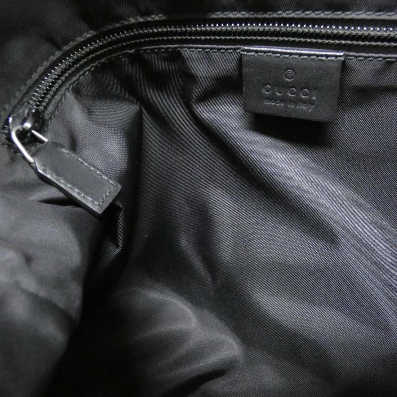 グッチ 523335 96I6N ショルダーバッグ