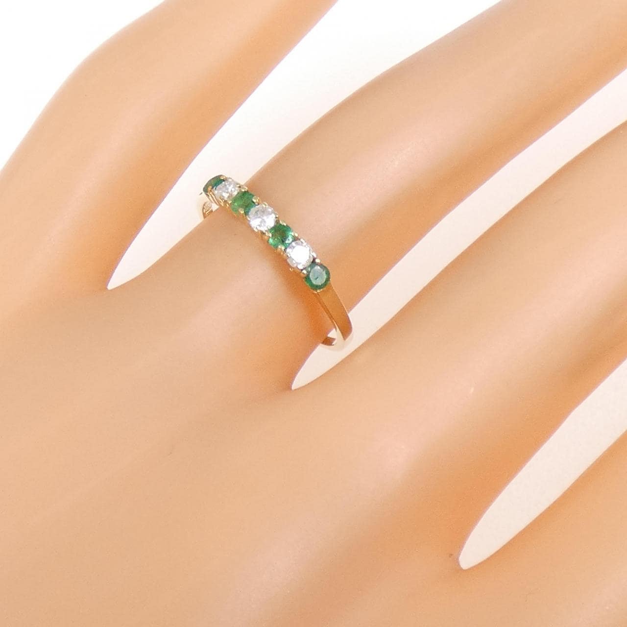 585YG エメラルド リング