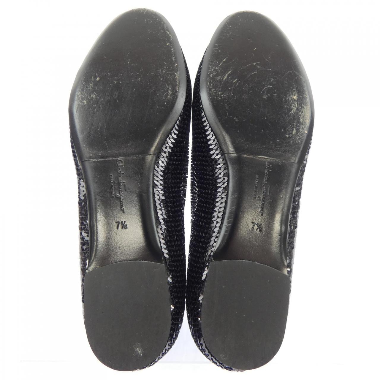 サルヴァトーレフェラガモ SALVATORE FERRAGAMO DP17591 フラットシューズ