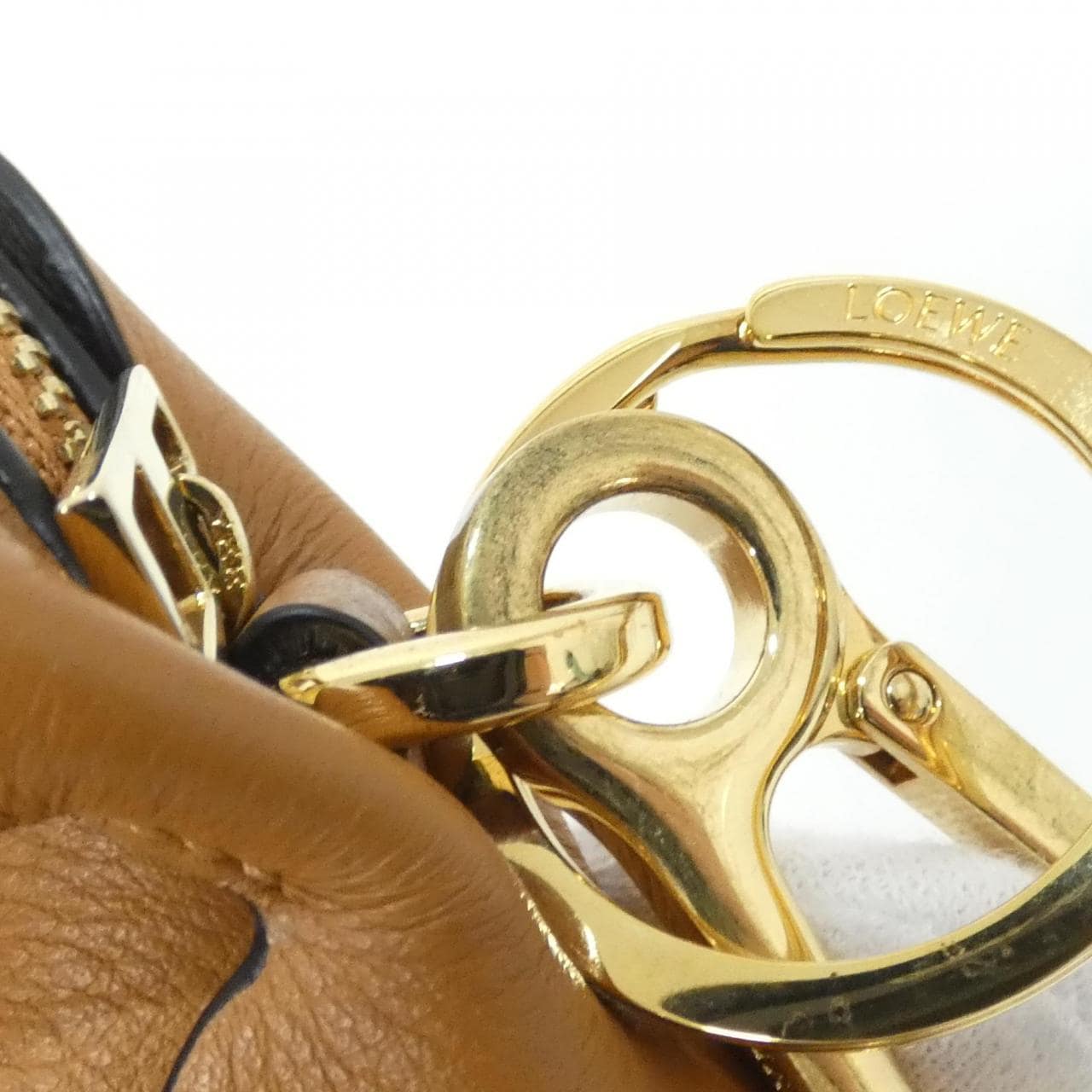 ロエベ ANIMALES バニー チャーム C623T40X05 バッグチャーム