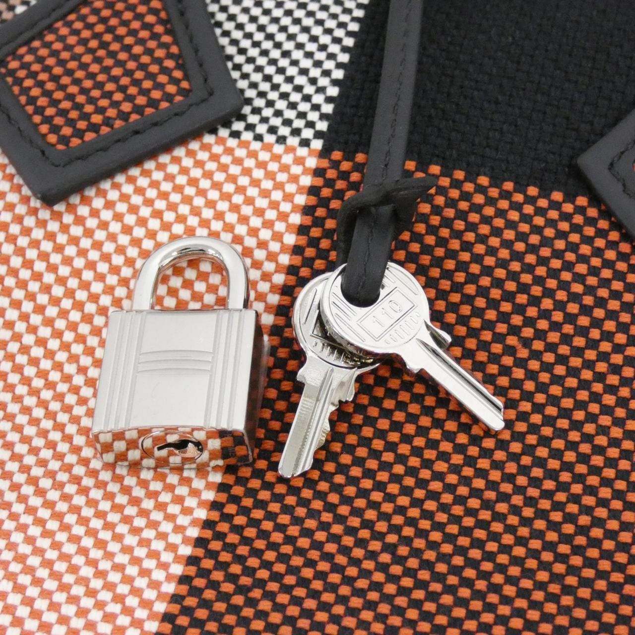 エルメス ヴィクトリア3 フール トゥ MINI 083642CK バッグ