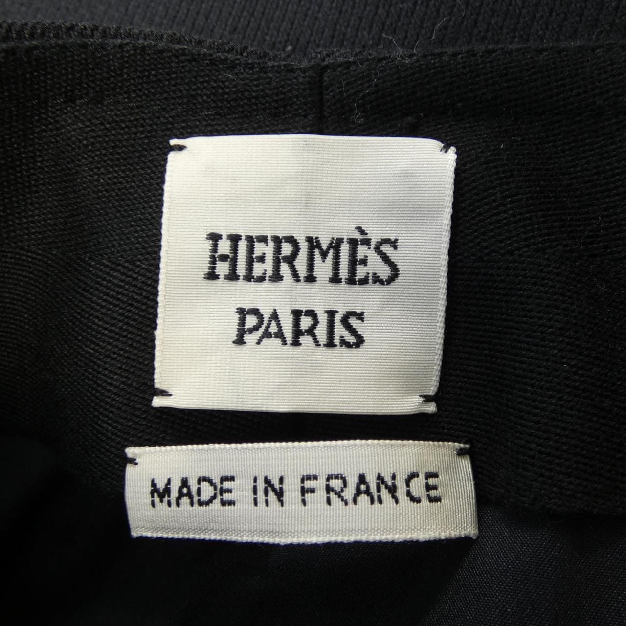 エルメス HERMES H PASSANT/クルードセル 2H0310DP スカート