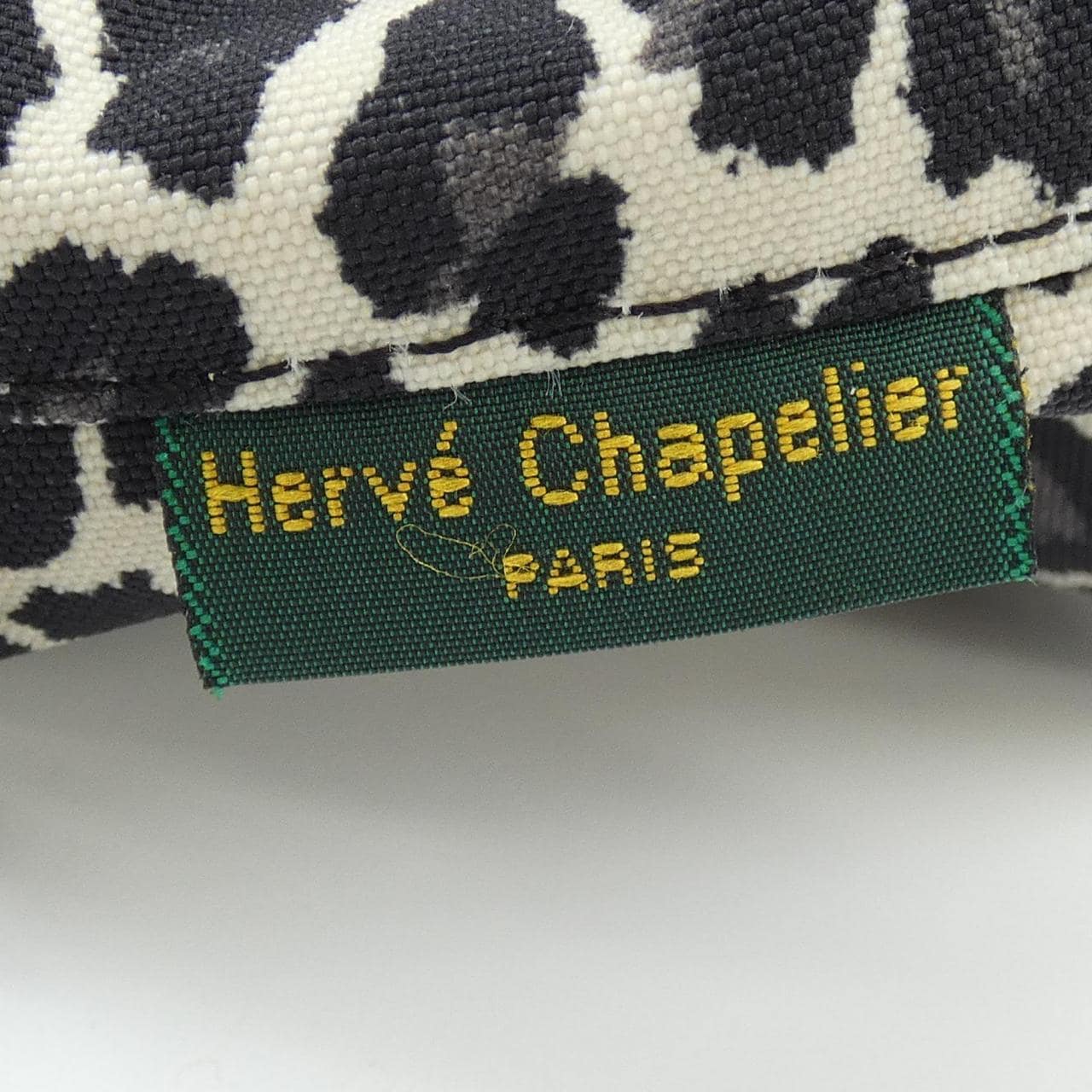 エルベシャプリエ HERVE CHAPELIER POUCH
