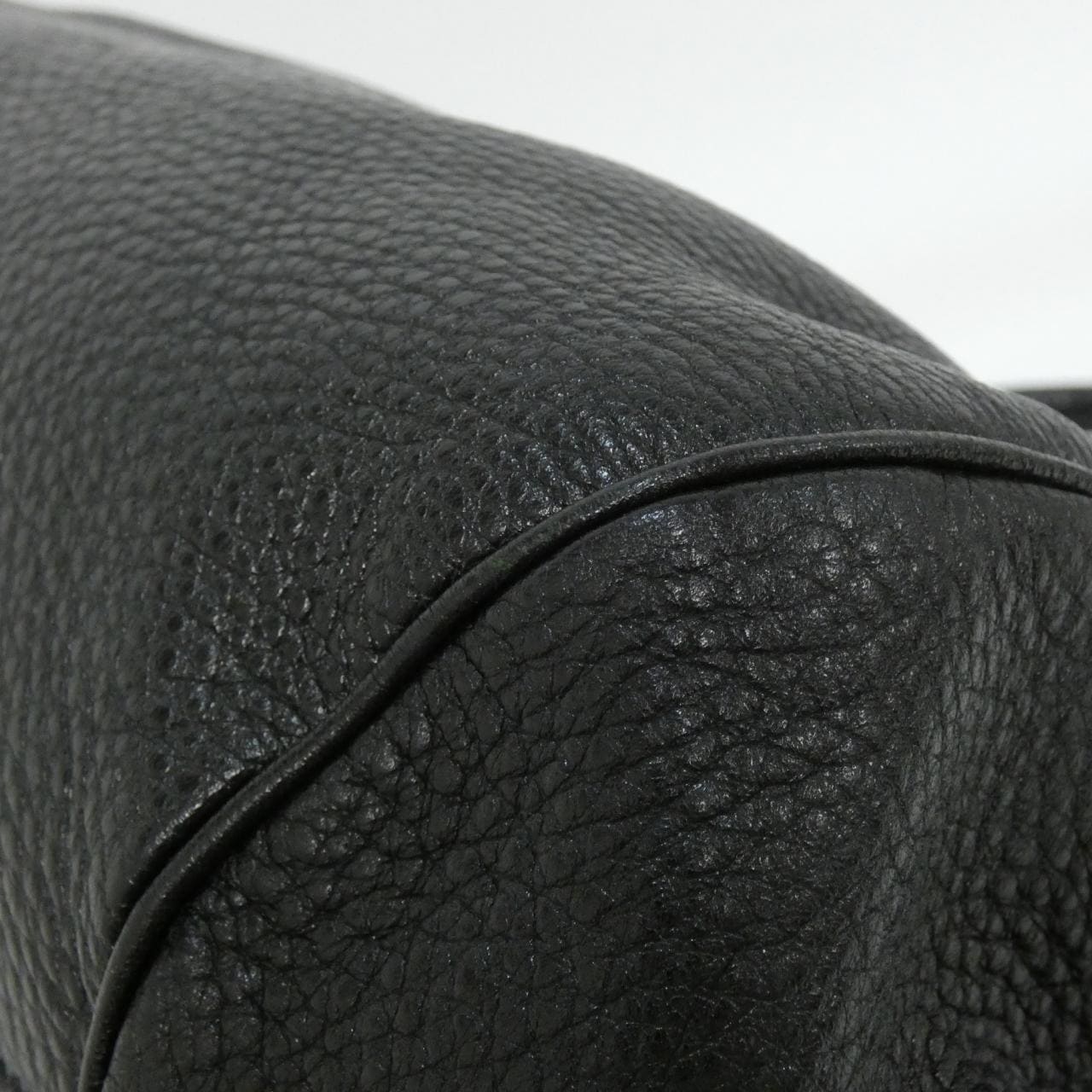 サルヴァトーレフェラガモ 21 A050 ショルダーバッグ