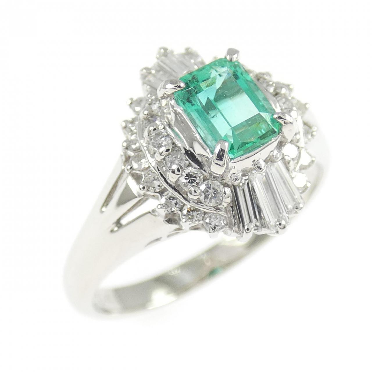 PT900 エメラルド リング 0.41CT