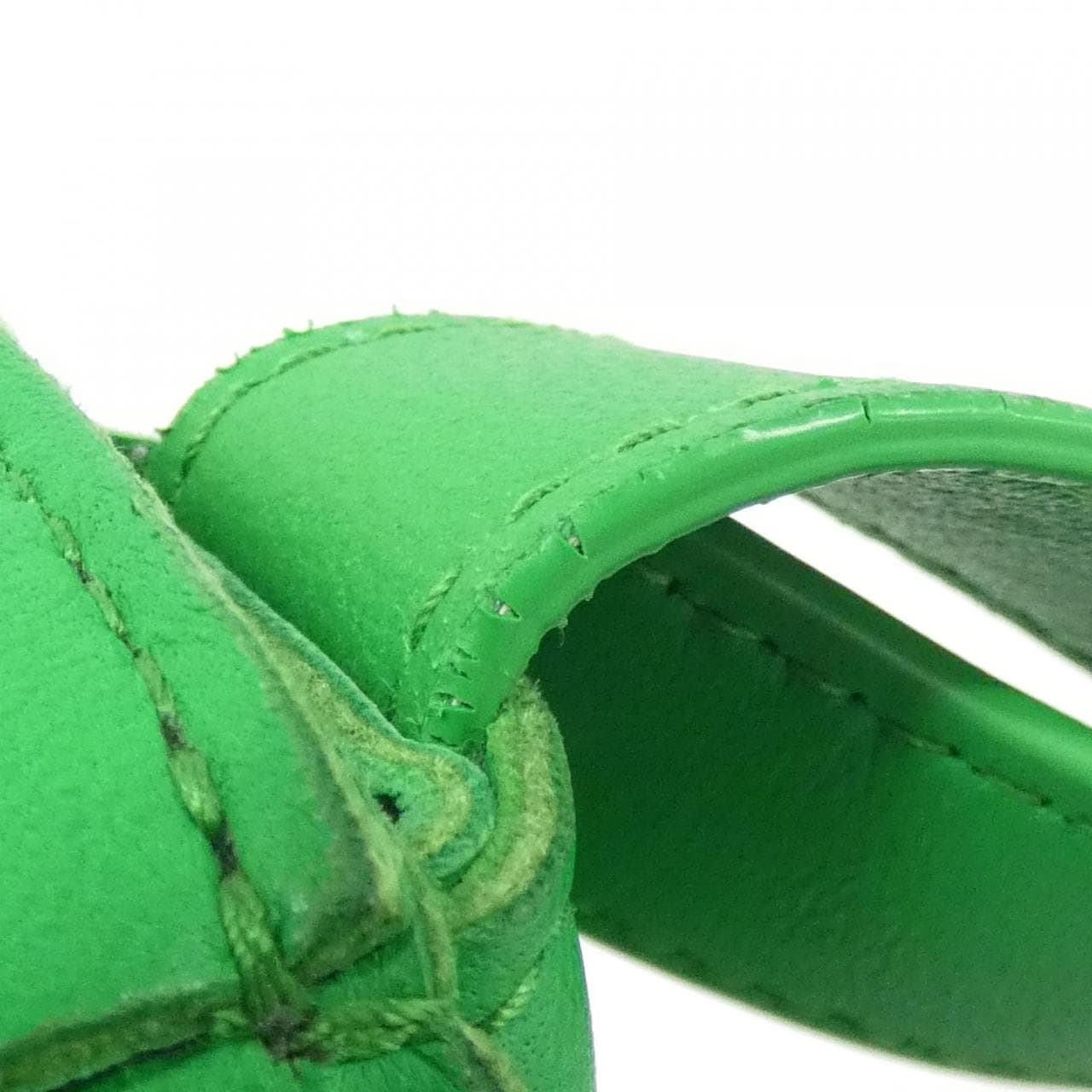 ボッテガヴェネタ 666688 VMAY1 ショルダーバッグ