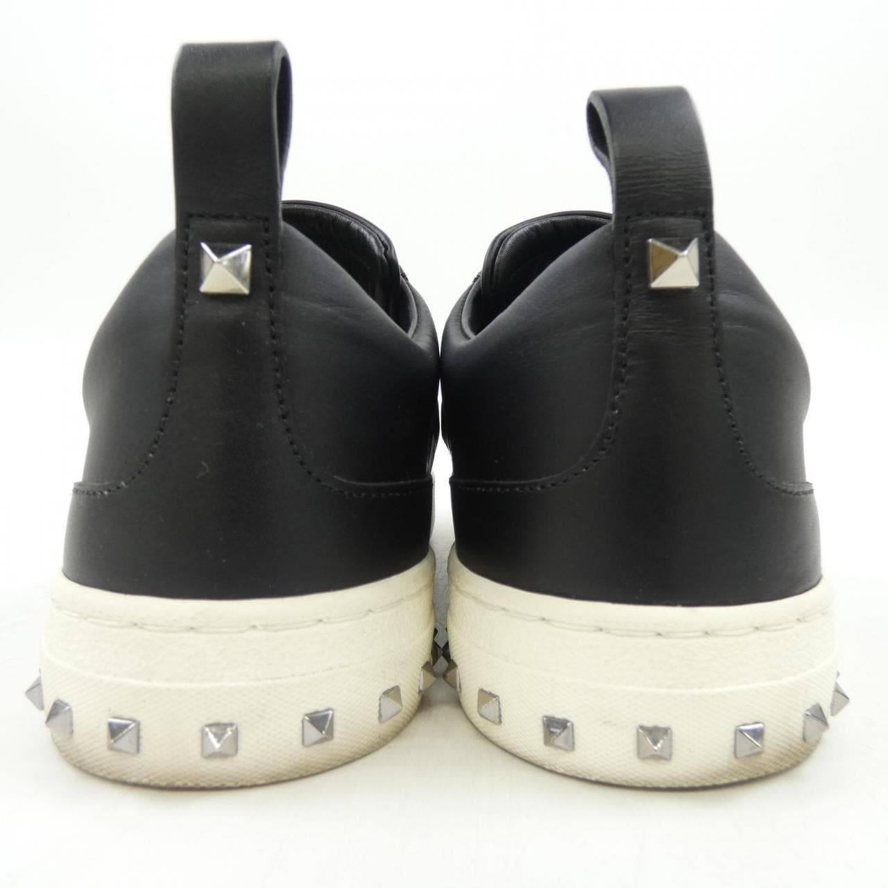 ヴァレンティノガラヴァーニ VALENTINO GARAVANI TNA03Y2 スニーカー