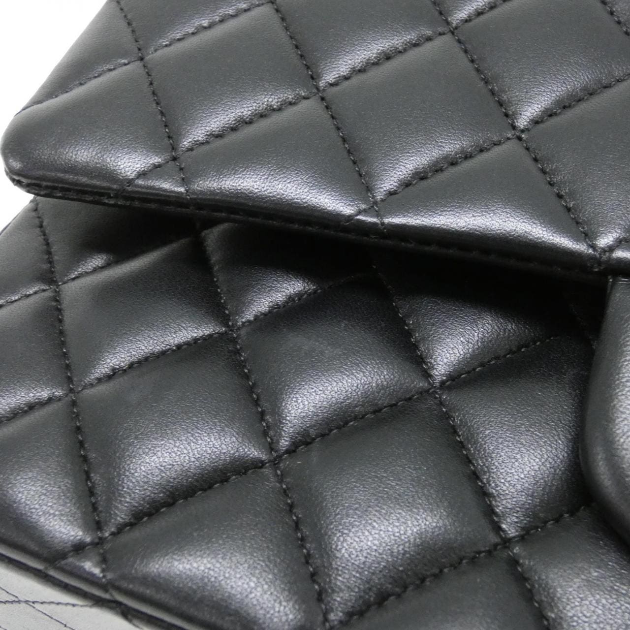 シャネル 1112 ショルダーバッグ